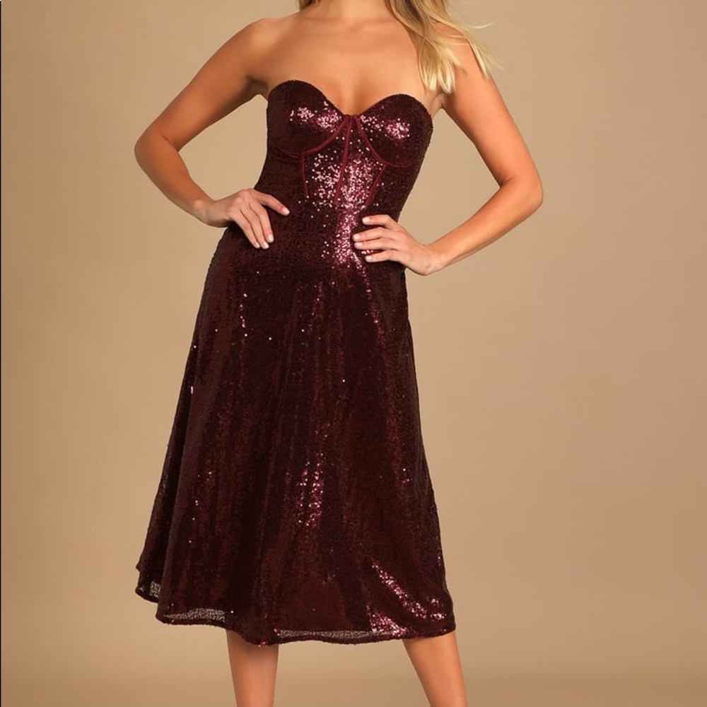 Lulus Boost Your Beauty Wine Red Sequin Strapless Bustier Midi Dress size XS